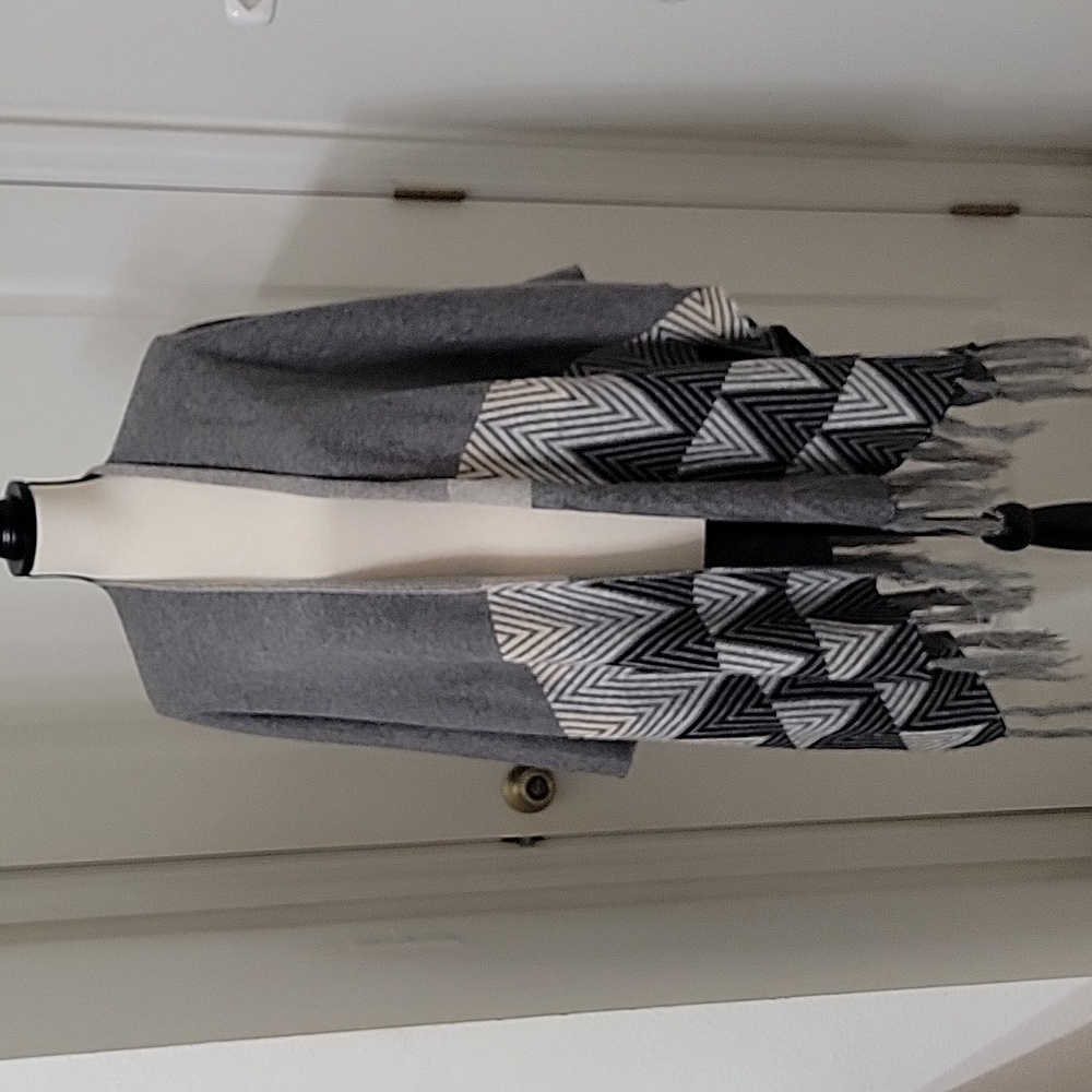 Peace n' Love Black, White & Gray Knitted Fringed Cape / Shawl. NEW with Tag